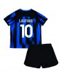 Billige Inter Milan Lautaro Martinez #10 Hjemmedraktsett Barn 2023-24 Kortermet (+ Korte bukser)